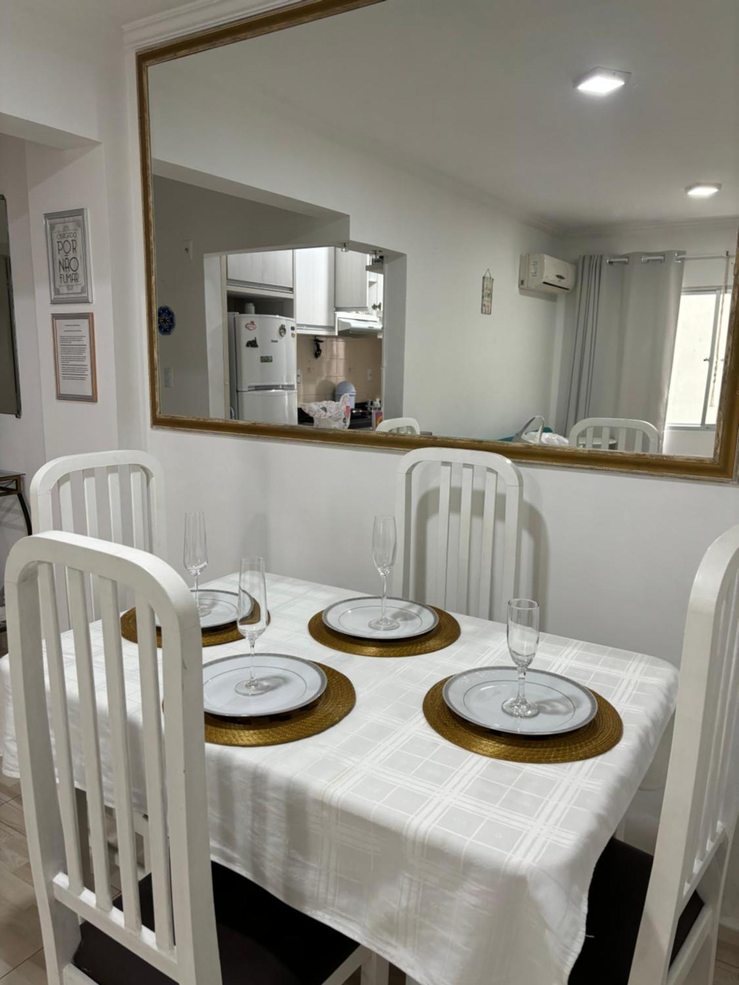 Apartamento Na Quadra Mar *